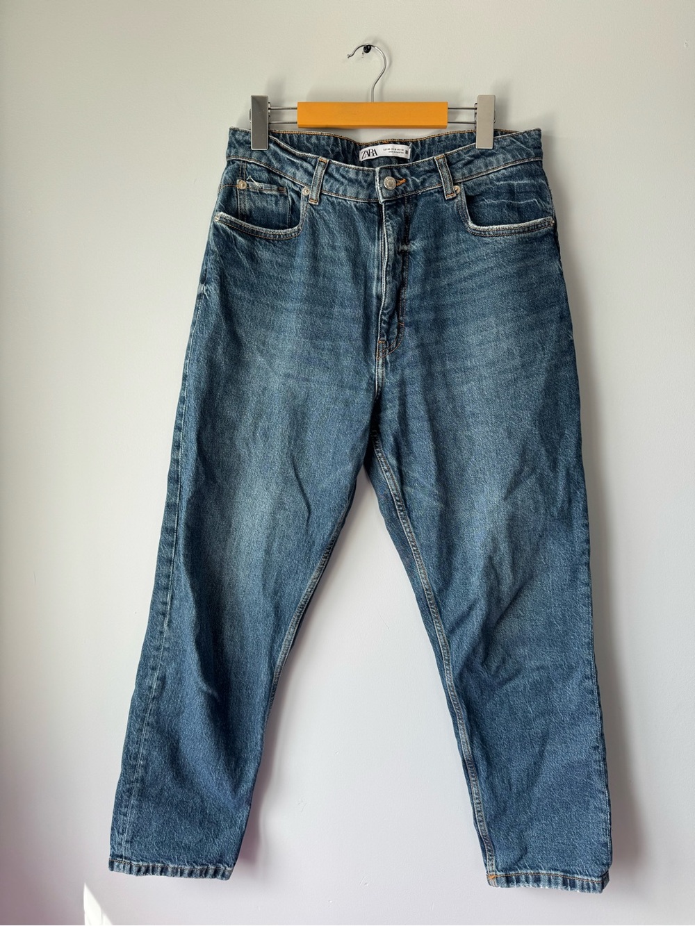 (42) Zara women Straight-Leg Denim Jeans